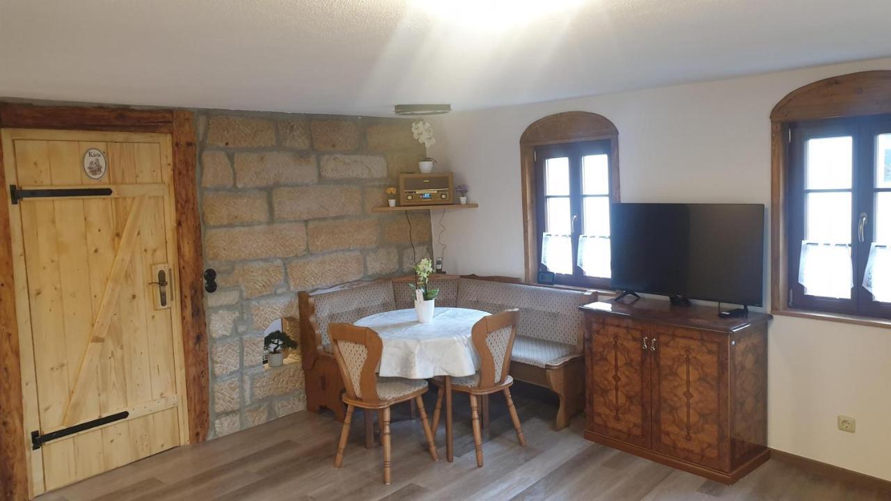 Protze Apartment *