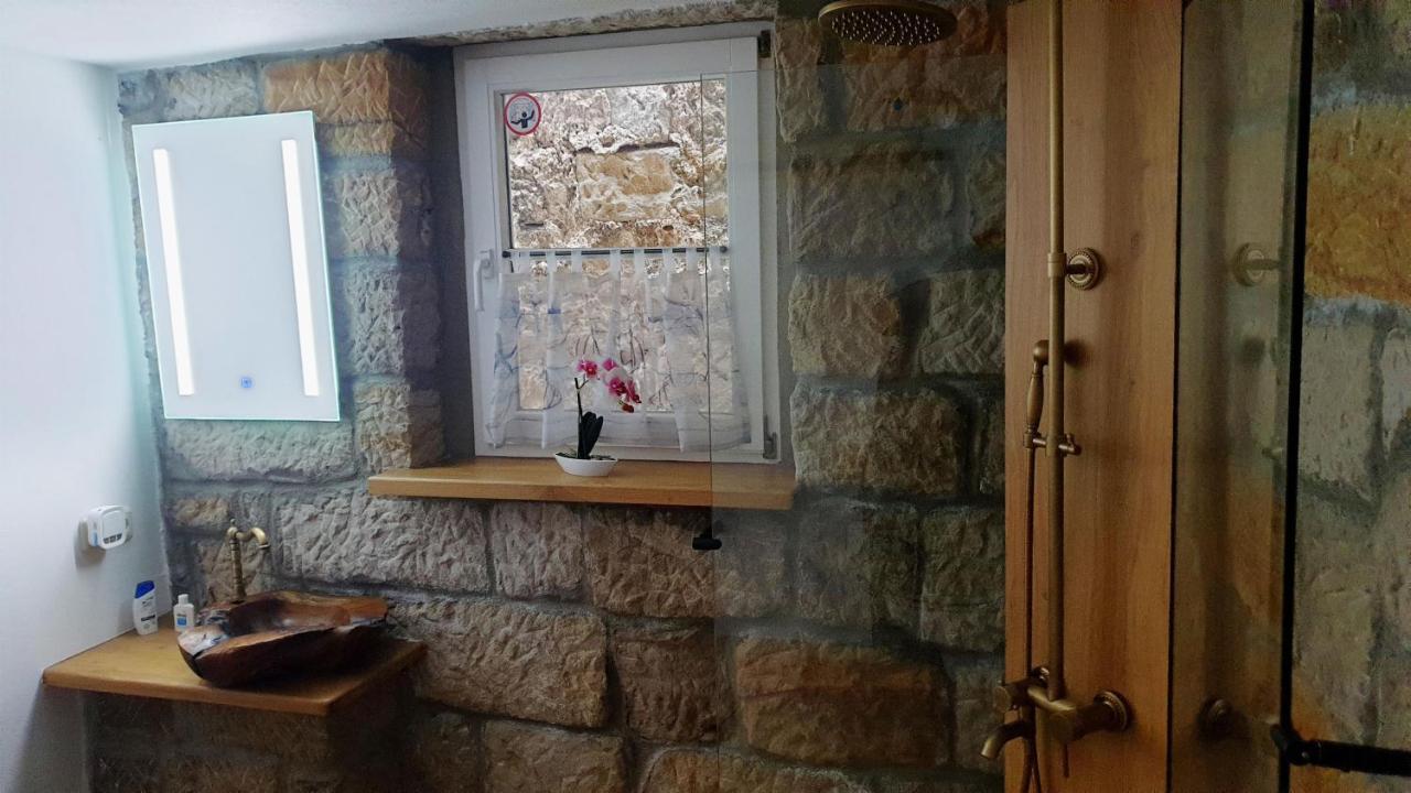 Protze Apartment